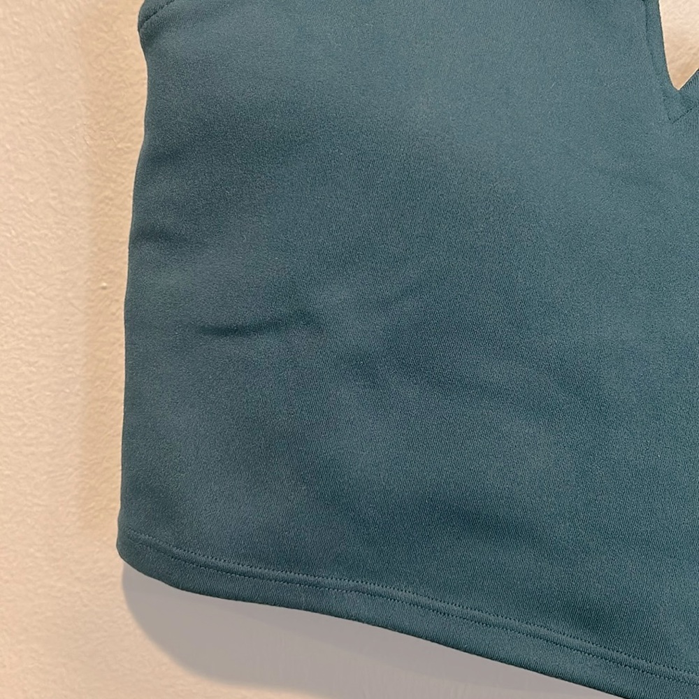 MARIKA SPORTS BRA SIZE SMALL - Picture 5 of 9